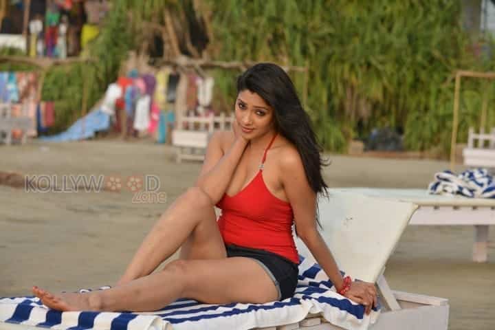 Kesha Khambhati Hot Swimsuit Pictures 15