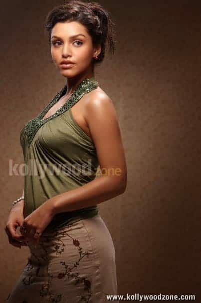 Sexy Debi Dutta Pictures 28