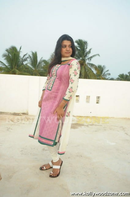 Sexy Tashu Kaushik Photos 116