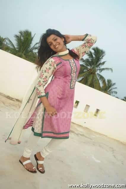 Sexy Tashu Kaushik Photos 120