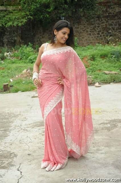 Sexy Tashu Kaushik Photos 207