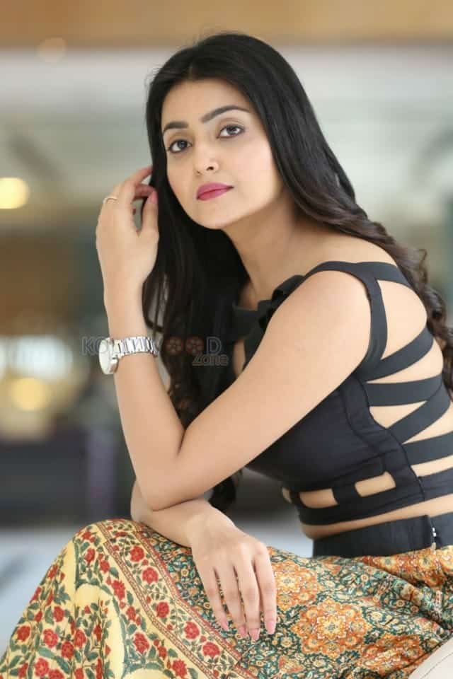 Telugu Beauty Avantika Mishra Pictures 28
