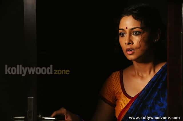 Vidiyum Munn Movie Heroine Pooja Stills 06