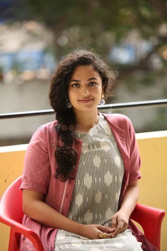 Vijetha Movie Heroine Malavika Nair Interview Photos 15