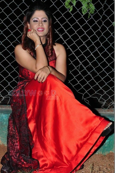 Actress Shilpa Chakravarthy Pics 05