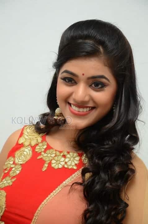 Actress Yami Bhaskar New Stills 14