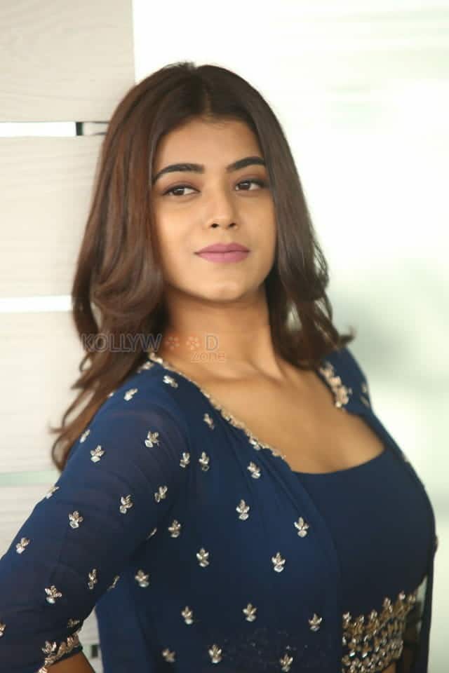 Actress Yamini Bhasker In Blue Dress Photos 21