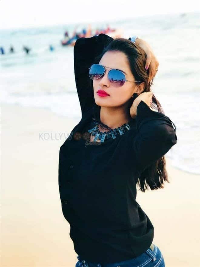Kannada Actress Anusha Rai Photos 10