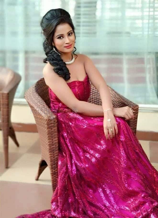 Kannada Actress Anusha Rai Photos 17