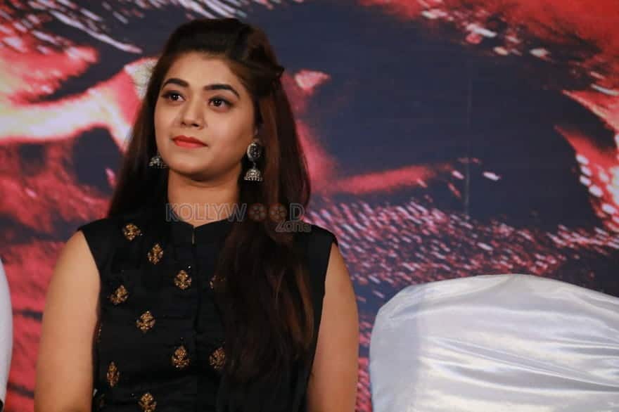 Munnodi Movie Heroine Yamini Bhaskar Photos 09