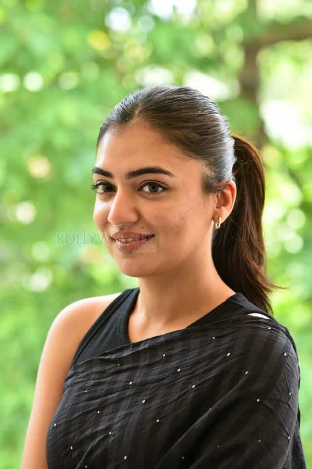 Actress Nazriya Nazim at Adada Sundara Interview Photos 12