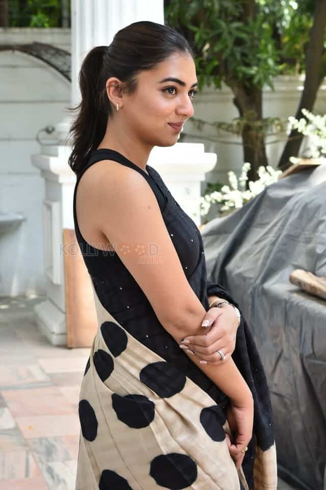 Actress Nazriya Nazim at Adada Sundara Interview Photos 23
