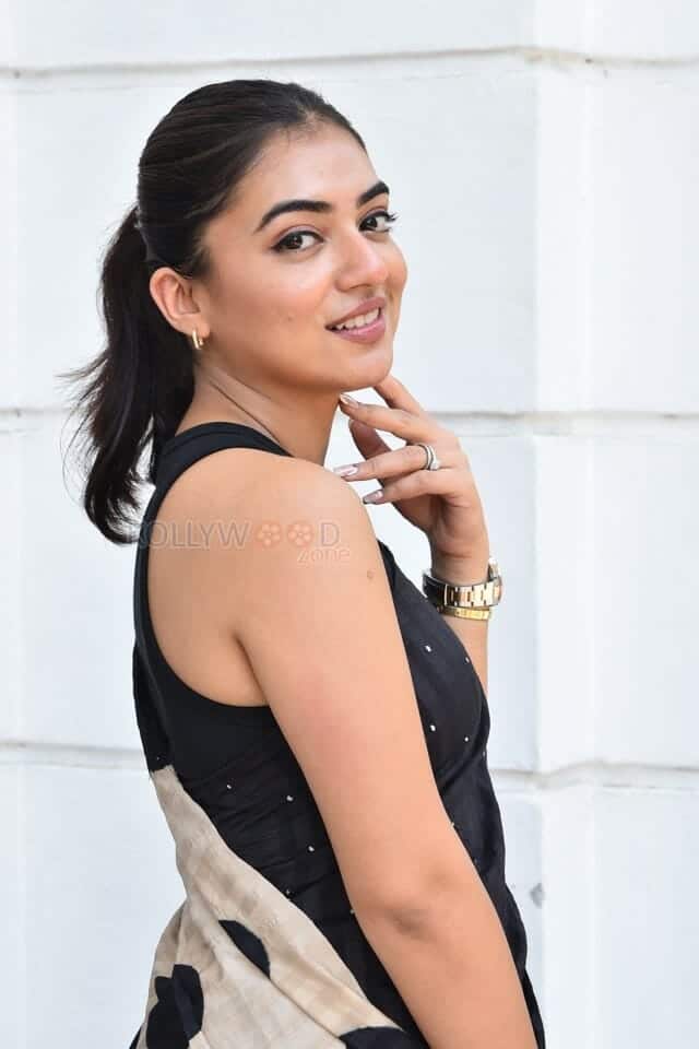 Actress Nazriya Nazim at Adada Sundara Interview Photos 48