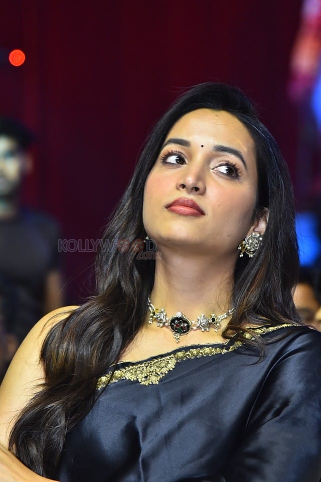 Actress Srinidhi Shetty at HIT 3 Movie Pre Release Event Pictures 03