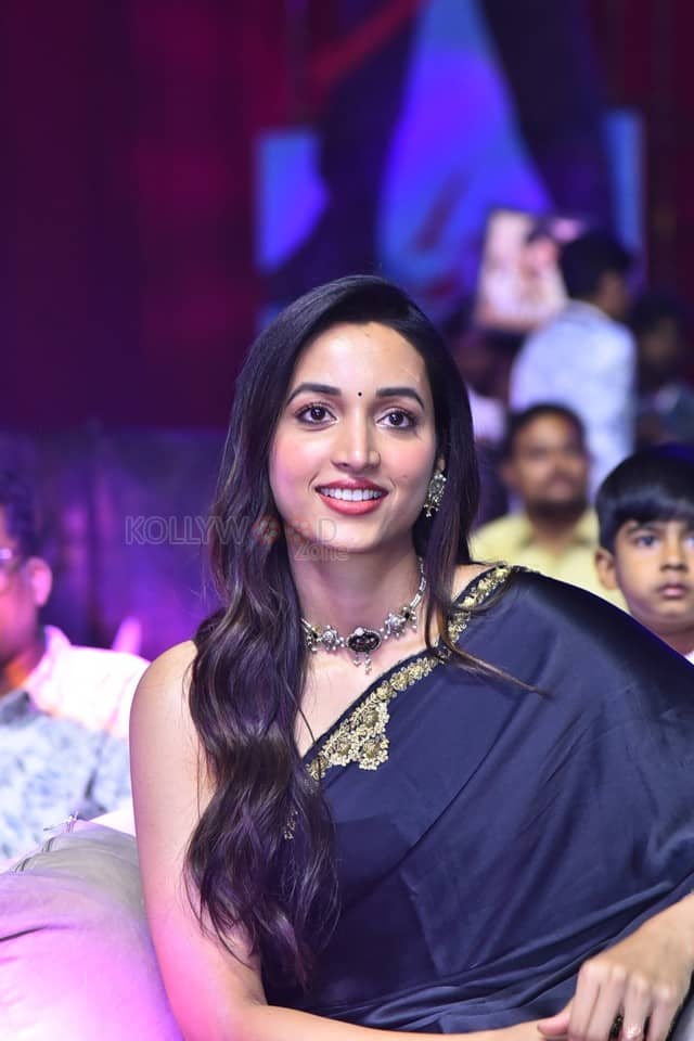 Actress Srinidhi Shetty at HIT 3 Movie Pre Release Event Pictures 27