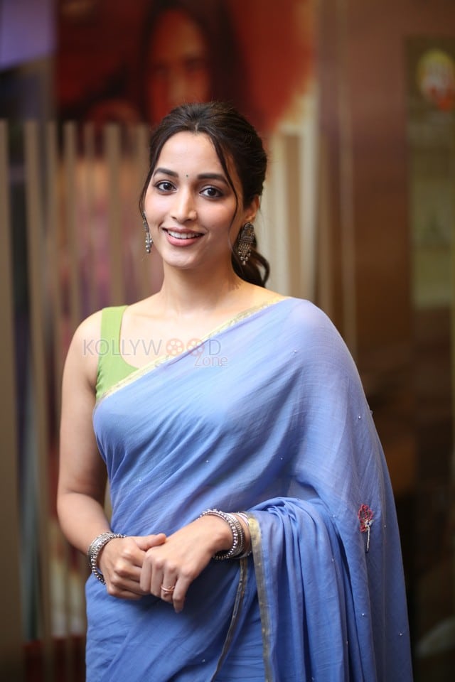 Actress Srinidhi Shetty at Telusu Kada Movie Trailer Launch Stills 19