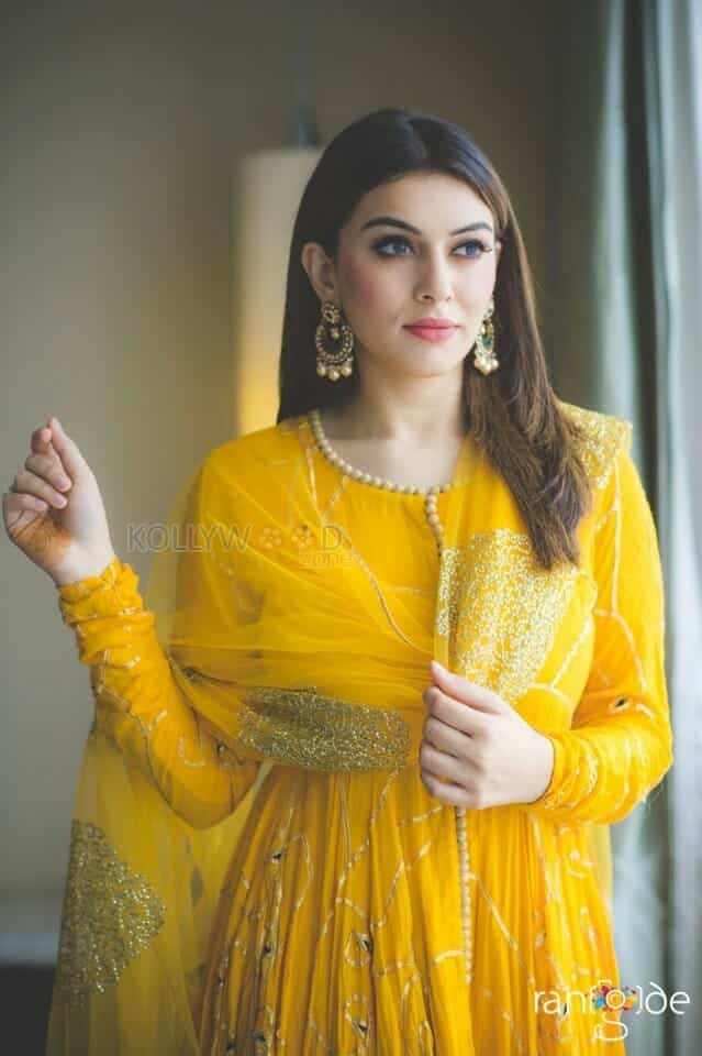 Beautiful Hansika Motwani in Yellow Salwar 01