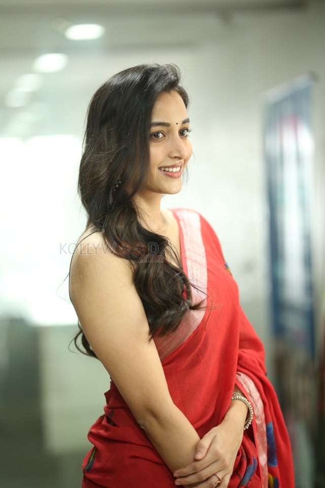 Heroine Srinidhi Shetty at Telusu Kada Movie Interview Photos 07