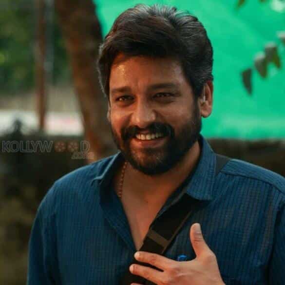 Payanigal Gavanikkavum