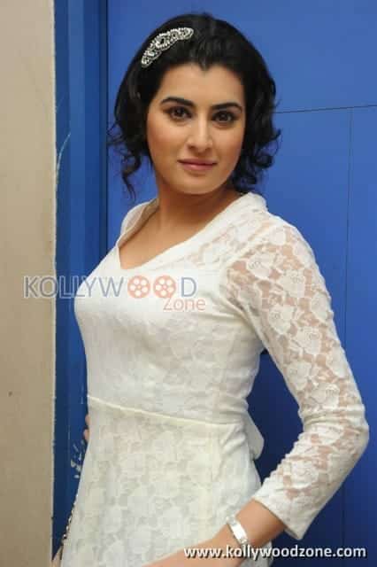 Actress Archana Pictures 03