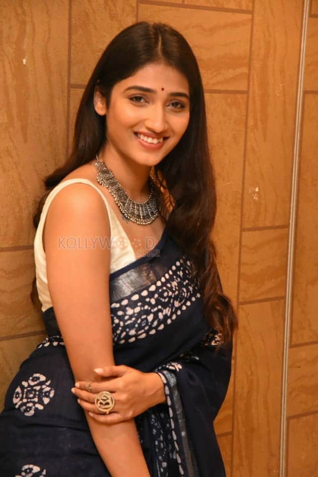 Actress Priya Vadlamani At College Kumar Pre release Event Photos 27