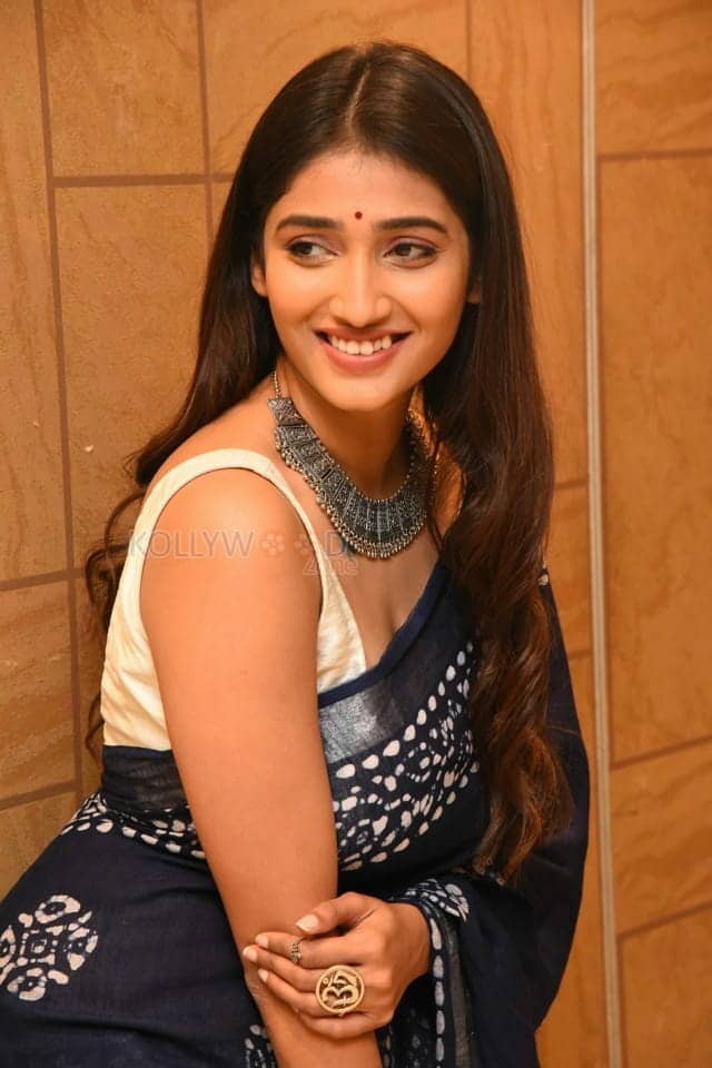 Actress Priya Vadlamani At College Kumar Pre release Event Photos 30
