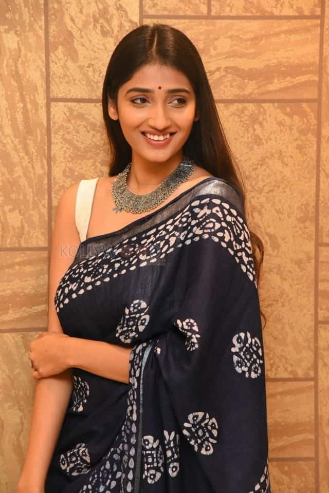 Actress Priya Vadlamani At College Kumar Pre release Event Photos 36