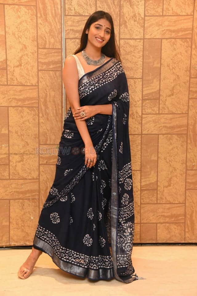 Actress Priya Vadlamani At College Kumar Pre release Event Photos 40