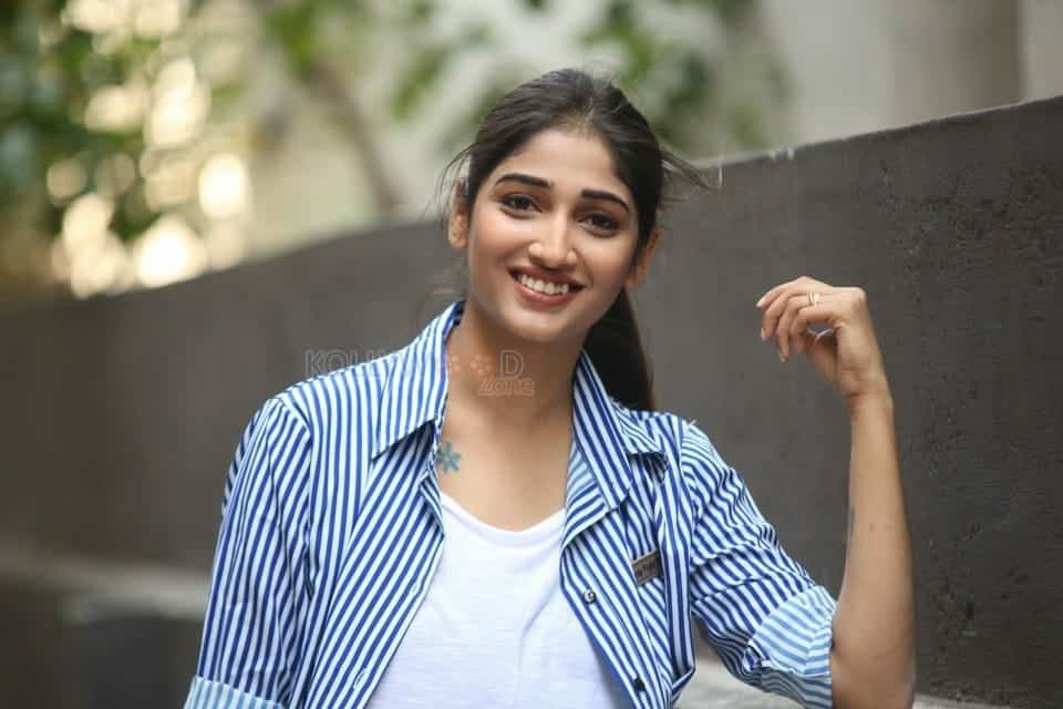 Actress Priya Vadlamani At Husaru Photos 14
