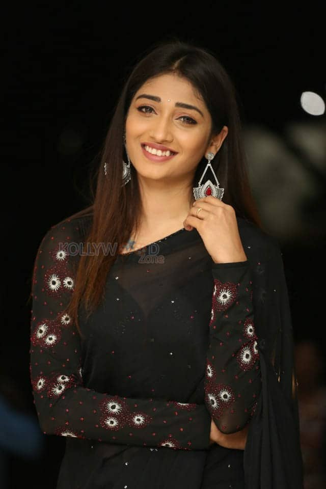 Actress Priya Vadlamani At Hushaaru Movie 50 Days Celebrations Photos 02