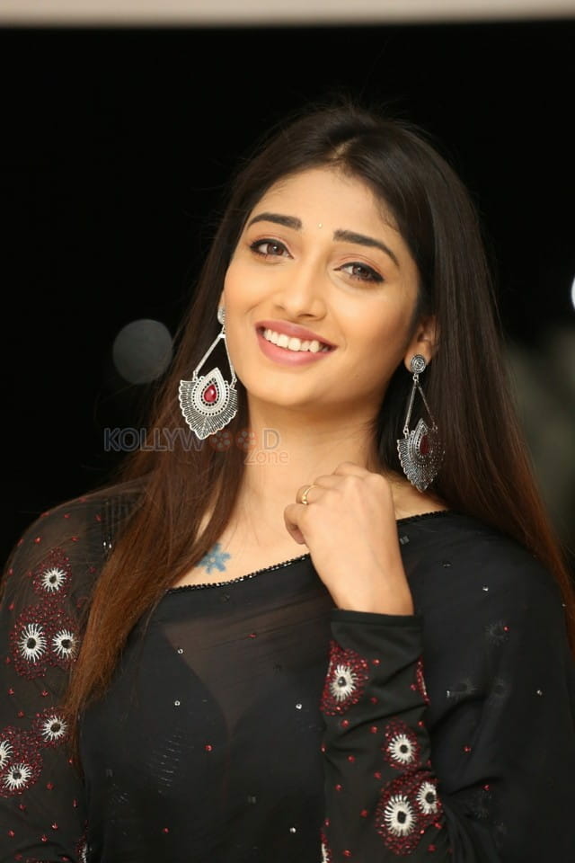 Actress Priya Vadlamani At Hushaaru Movie 50 Days Celebrations Photos 23