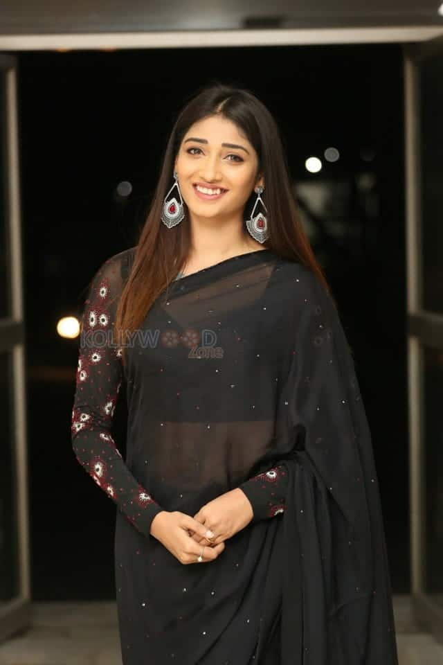 Actress Priya Vadlamani At Hushaaru Movie 50 Days Celebrations Photos 24