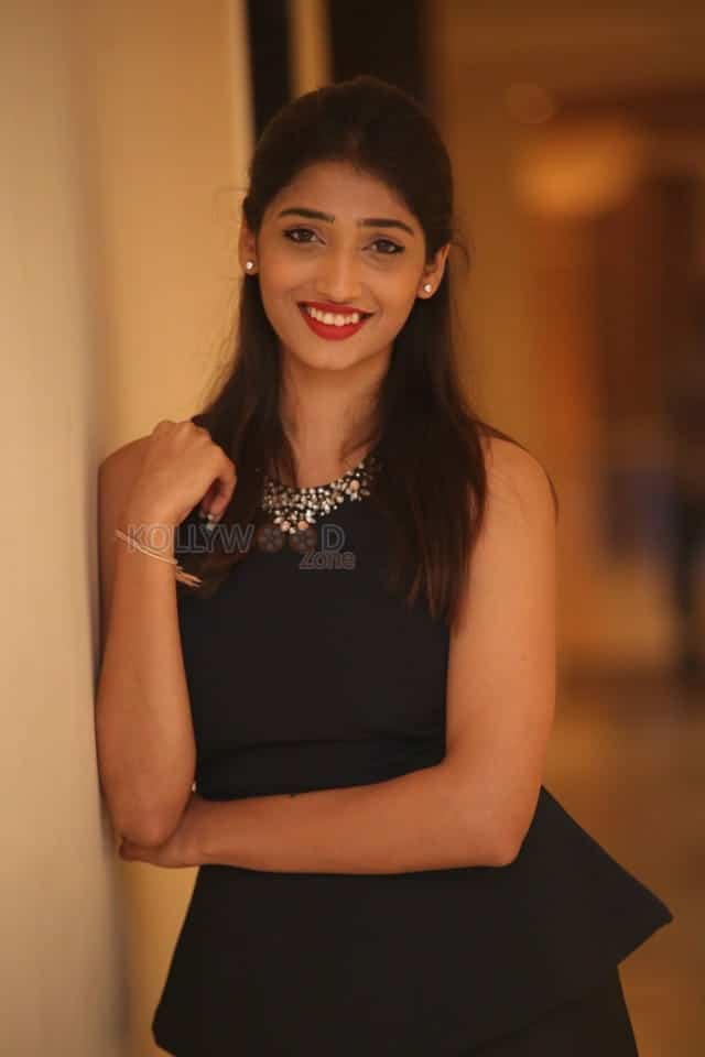 Actress Priya Vadlamani At Premaku Raincheck Movie Pre Release Event Photos 22