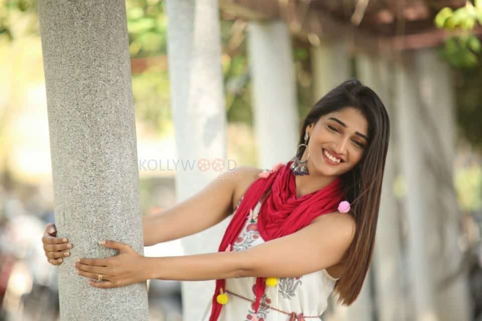 Actress Priya Vadlamani At Shubhalekha Lu Movie Press Meet Photos 23
