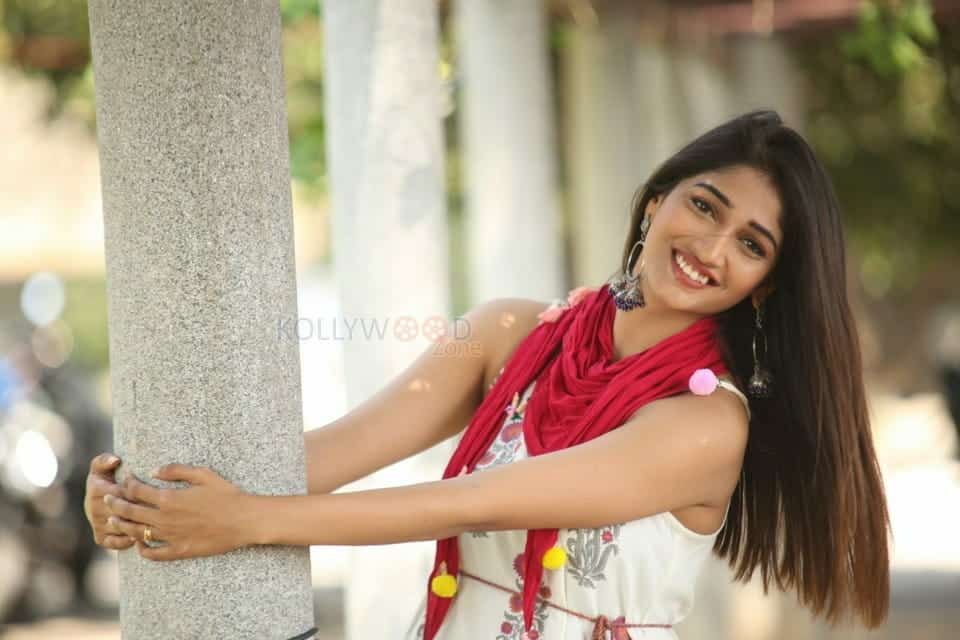 Actress Priya Vadlamani At Shubhalekha Lu Movie Press Meet Photos 24