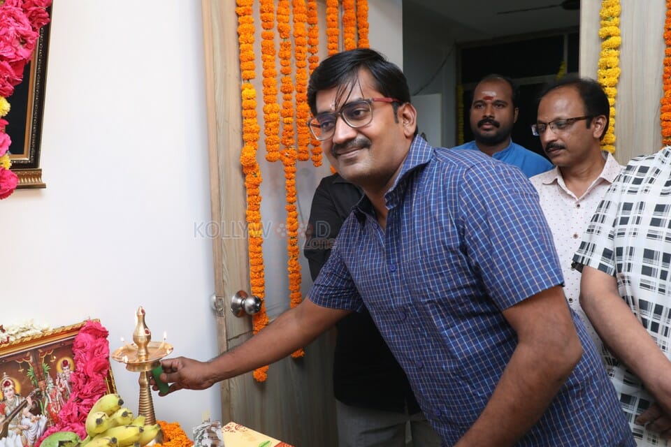 Naga Movie Pooja Stills 08