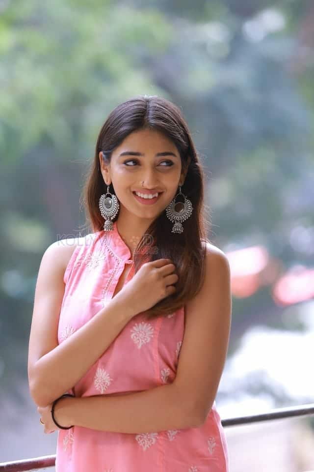 Priya Vadlamani At Shubhalekha Lu Press Meet Pictures 08