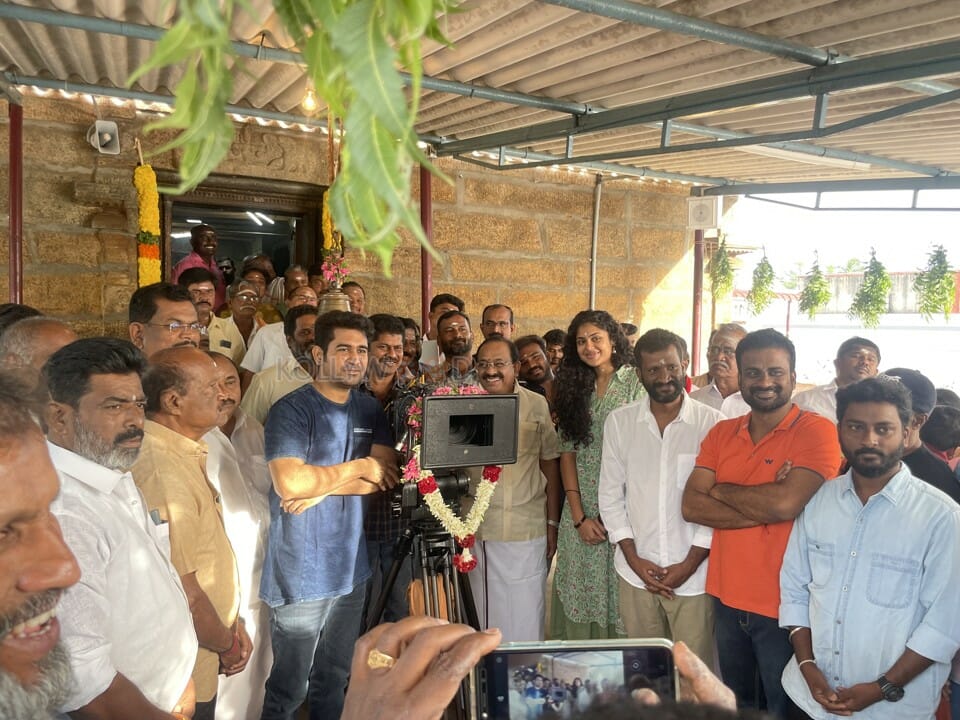 Valli Mayil Movie Pooja Stills 02