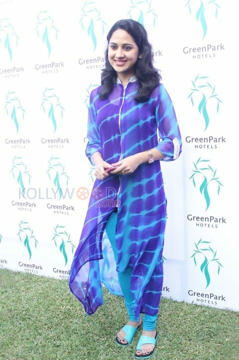 Actress Mia George At Green Park Cake Mixing Event Photos 03