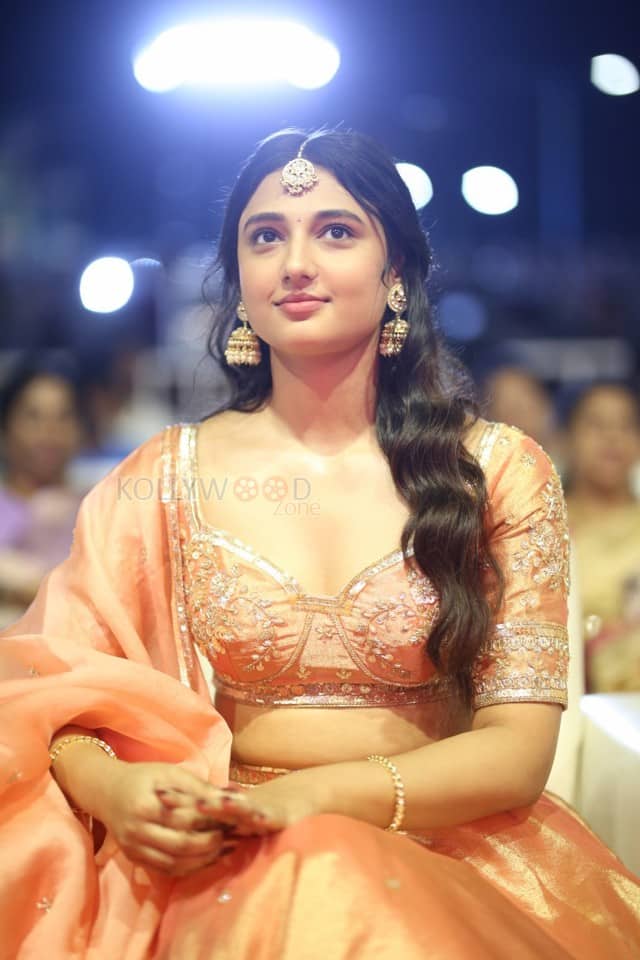 Actress Ritika Nayak at Mirai Pre release Event Photos 21