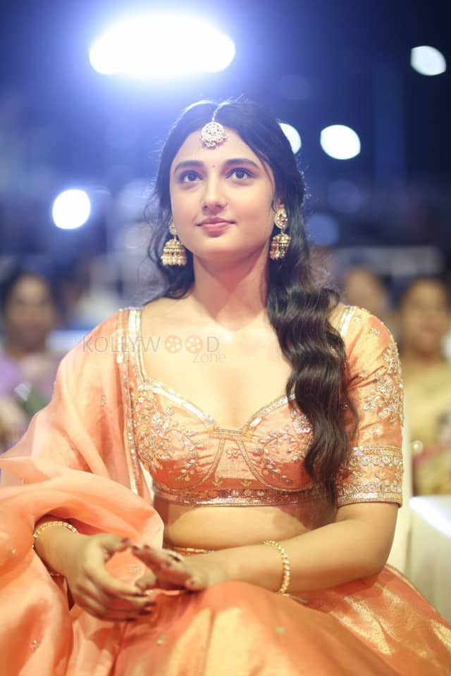 Actress Ritika Nayak at Mirai Pre release Event Photos 22