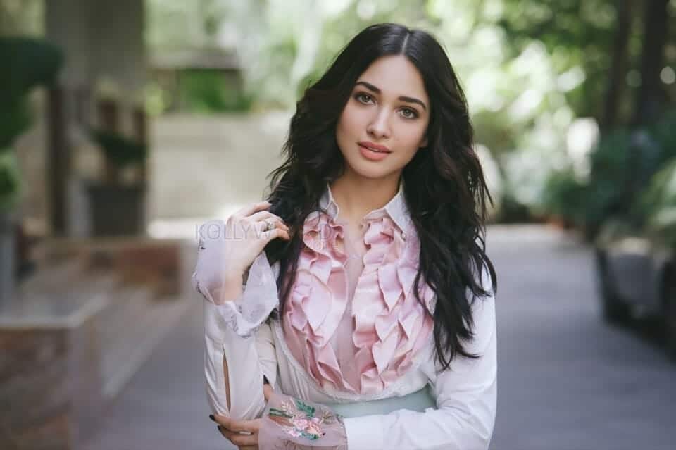 Beautiful Tamannaah Bhatia Photo 01