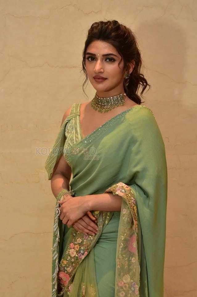 Green Goddess Sreeleela Saree Photos 03