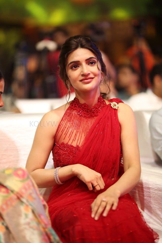 Heroine Sreeleela at Junior Movie Pre Release Event in Hyderabad Pictures 01