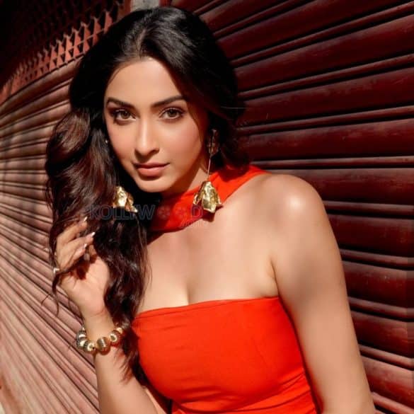 Eshanya Maheshwari