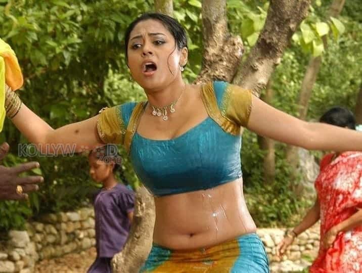 Actress Meenakshi Hot Sexy Wet Pictures 12