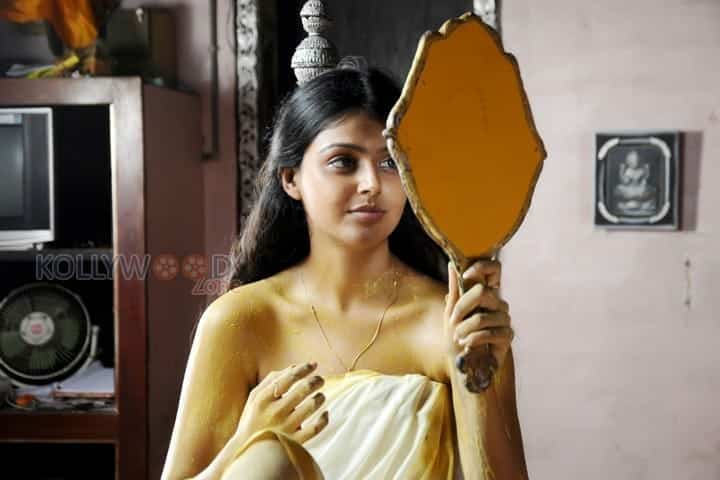 Actress Monal Gajjar New Pictures 07
