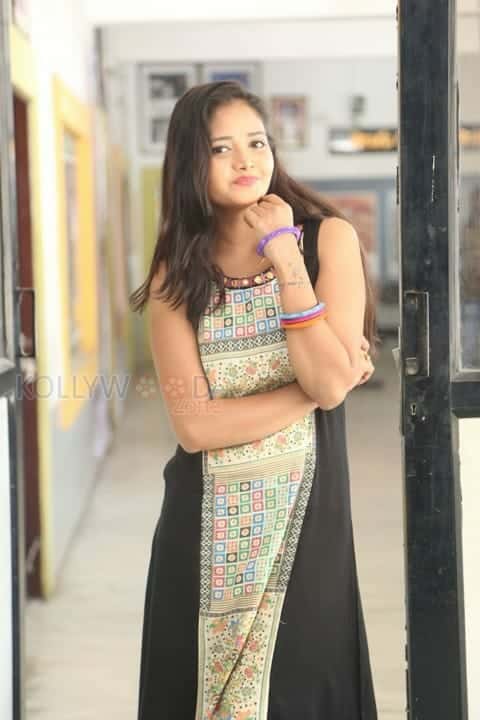 Actress Shreya Vyas Photos 19