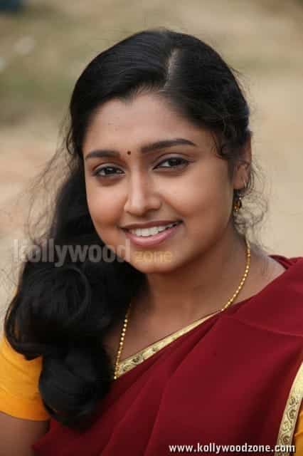 Actress Siju Rose Pictures 24