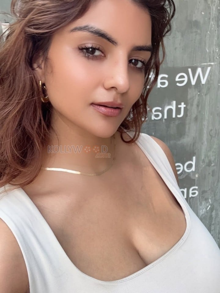 Anveshi Jain